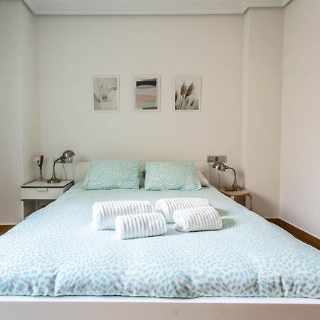 Apartamento En Primera Linea De Playa Riazor โอโกรูญา ภายนอก รูปภาพ