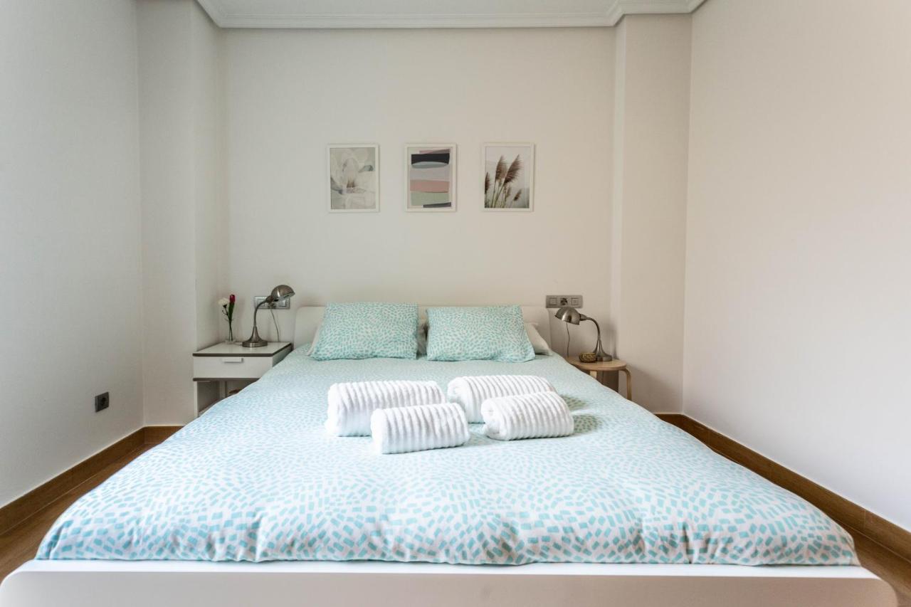 Apartamento En Primera Linea De Playa Riazor โอโกรูญา ภายนอก รูปภาพ
