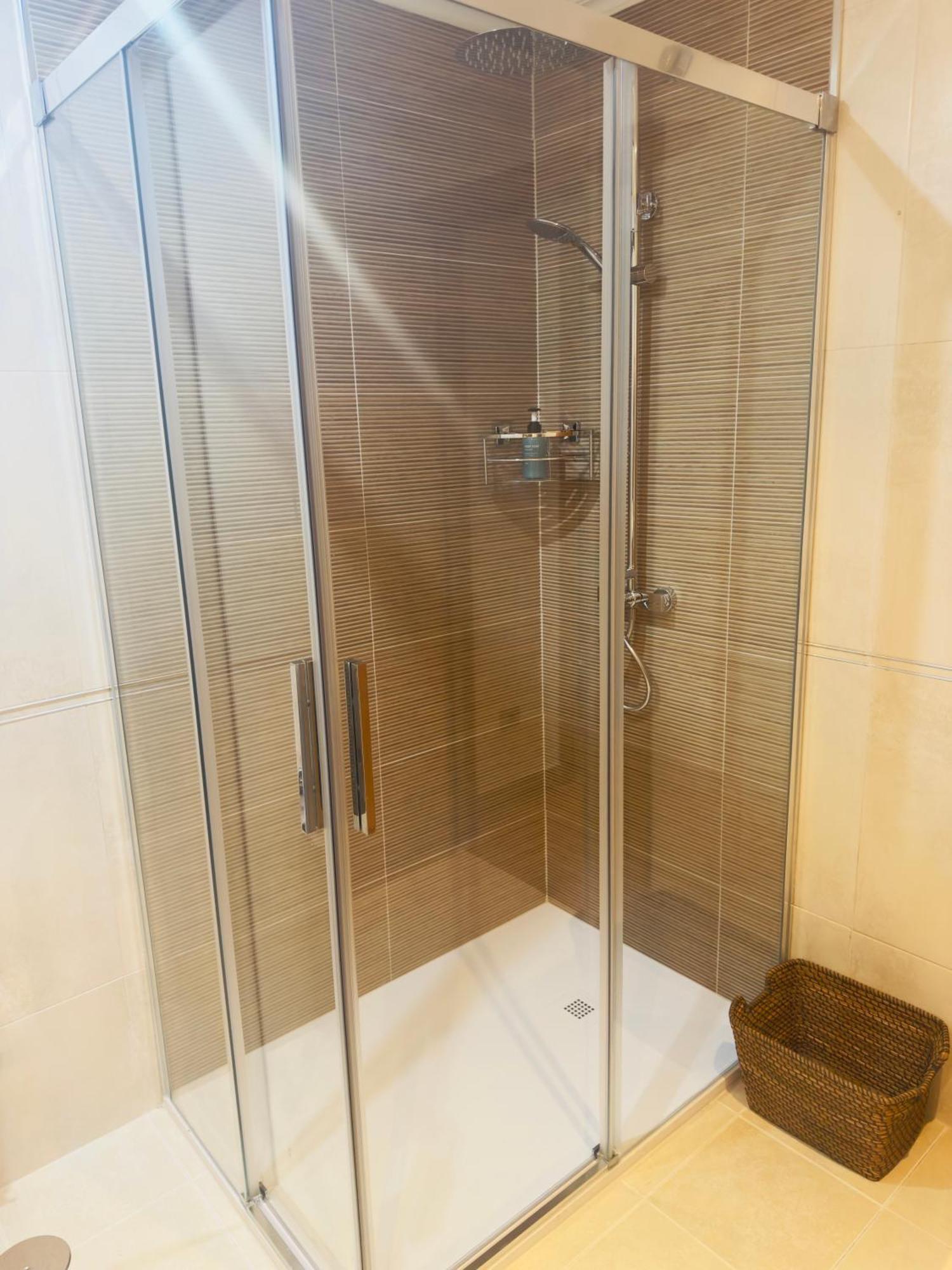 Apartamento En Primera Linea De Playa Riazor โอโกรูญา ภายนอก รูปภาพ